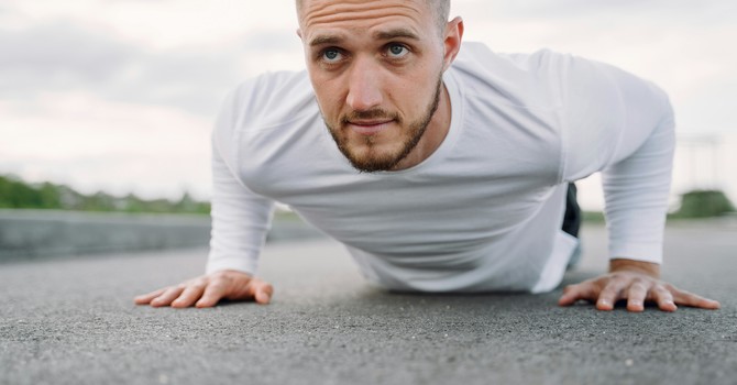 Boost Your Running Performance: Why Core Training Is a Must for Runners image